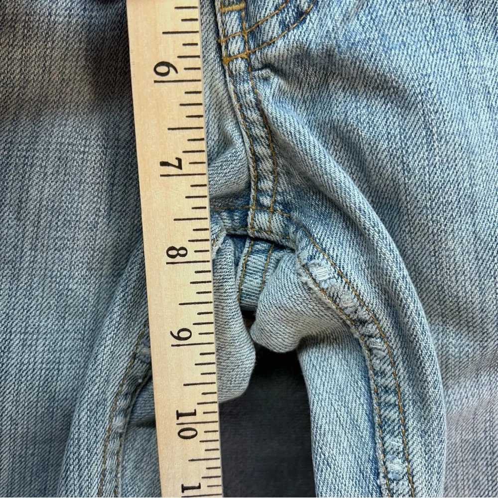 BKE Denim Jeans Women's 28x31.5 Liberty Flare Leg Distressed Low Rise Light Wash - Picture 8 of 16